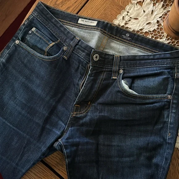 AG Adriano Goldschmied Men's The Matchbox Slim Straight Blue Jeans